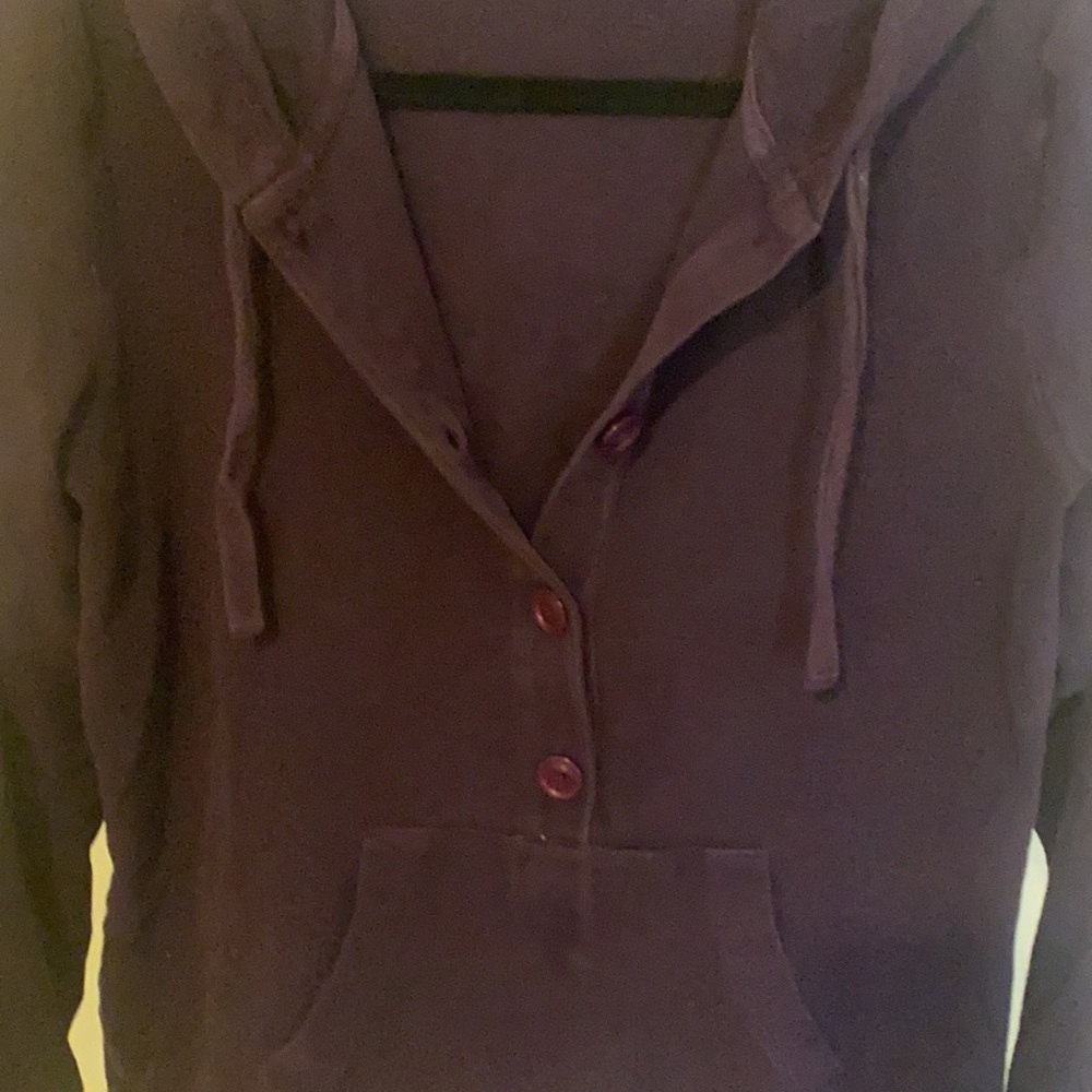 Pullover hoodie. Size L.
